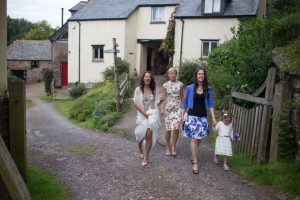 middle coombe farm wedding