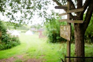 middle coombe farm wedding