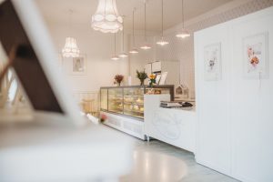 Baby photographer exeter cake smash