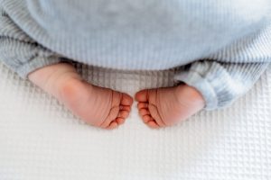 natural baby photographer devon exeter